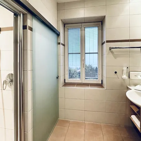 Tirolerhof Doelsach Herberg *